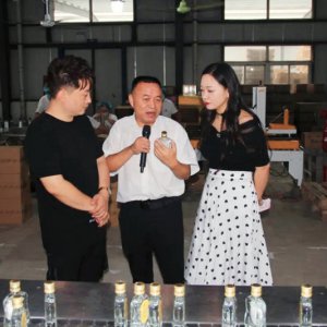 走進(jìn)金裕皖酒業(yè)，一起來嘮嘮一杯純糧酒的釀造