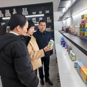 史莉赴潁東區(qū)開展三走進(jìn)、三融入活動